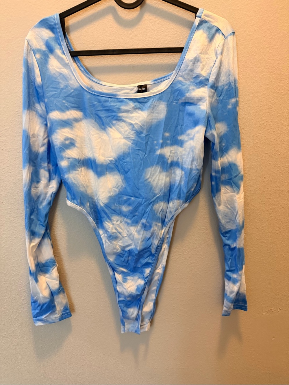 SHEIN Light Blue & White Tie-Dye Scoop Neck Bodysuit